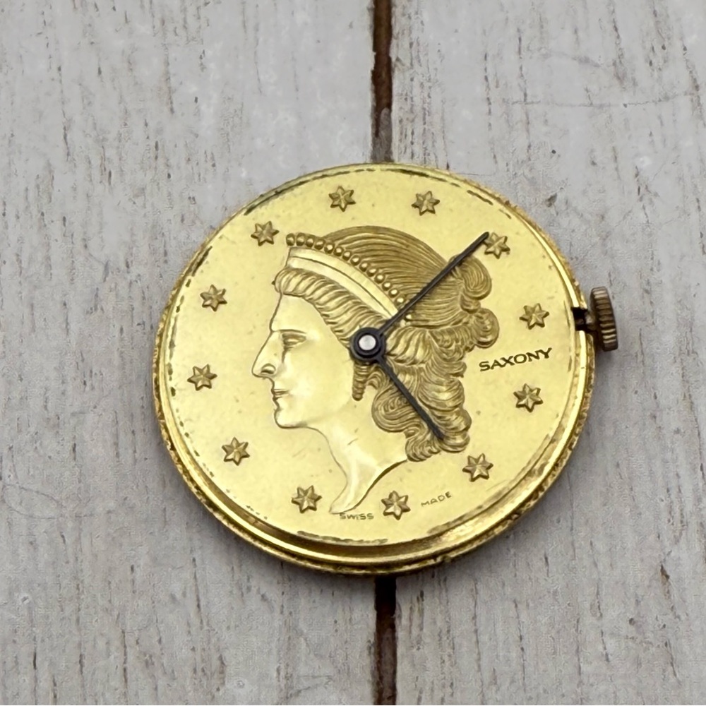 Gold tone saxony Watch face - Picture 2 of 5